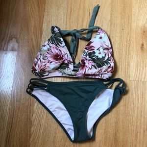 floral bikini